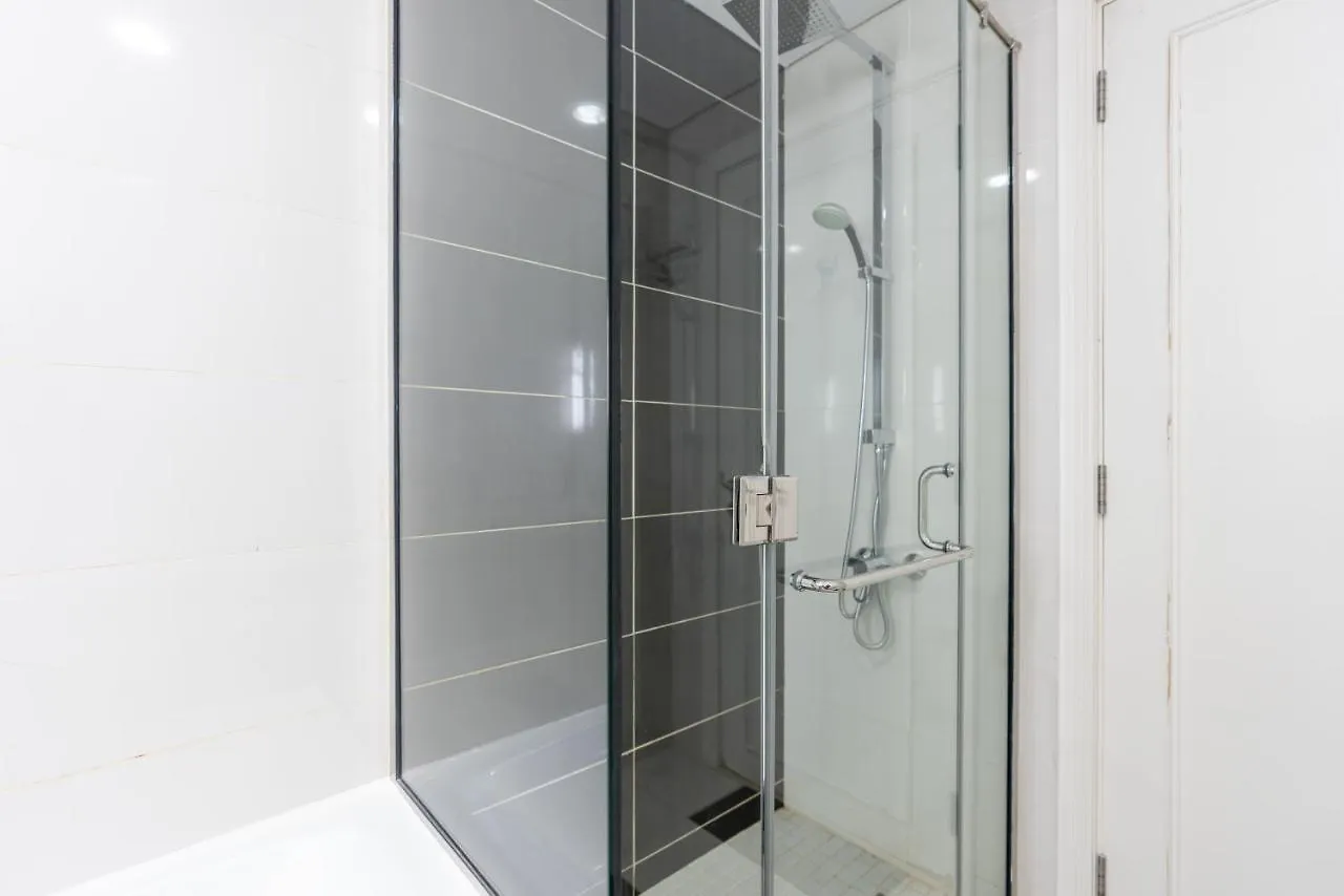 Vacay Lettings - Damac Maison Signature Tower Apartment Dubai