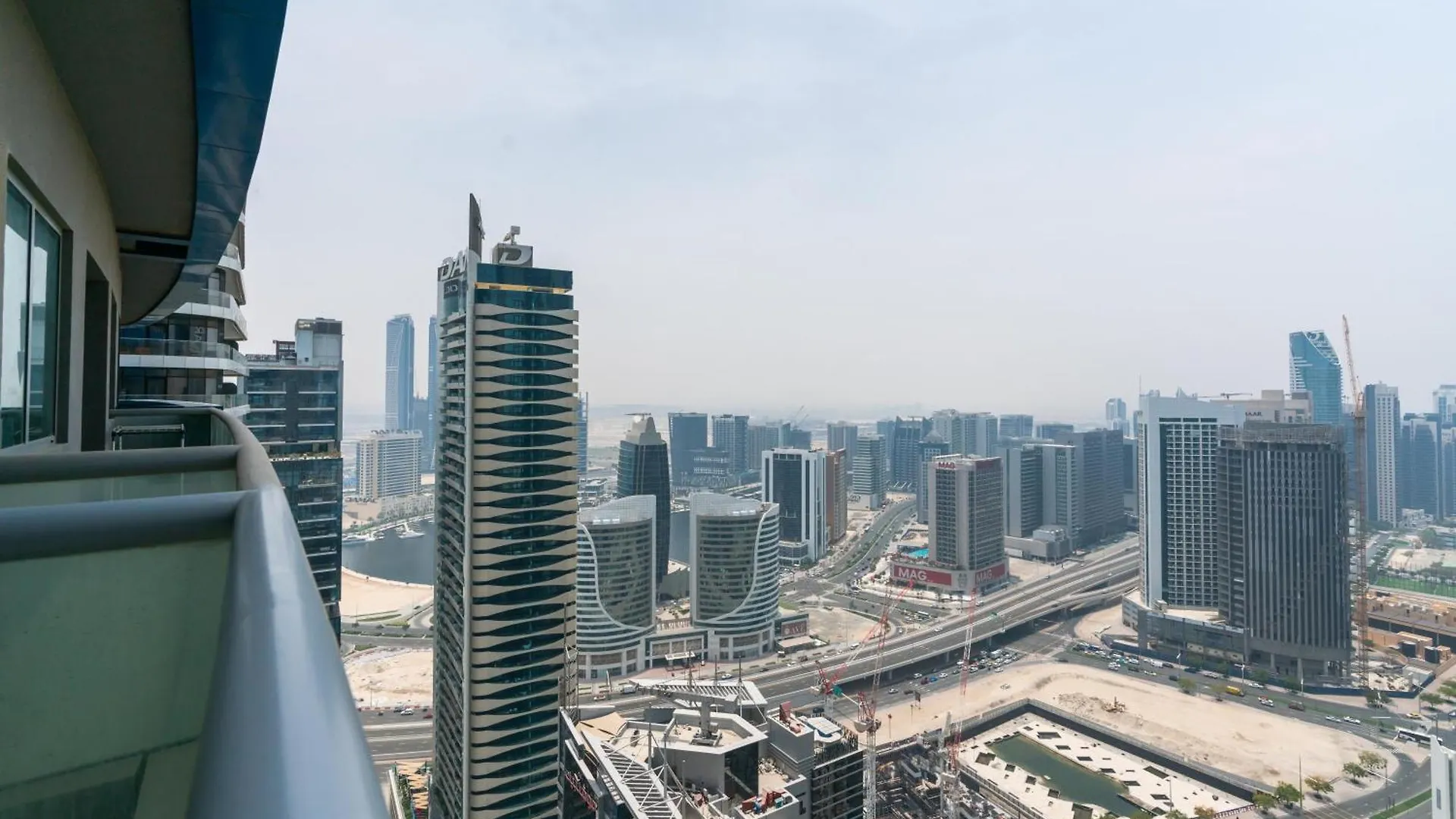 Vacay Lettings - Damac Maison Signature Tower Apartment Dubai United Arab Emirates