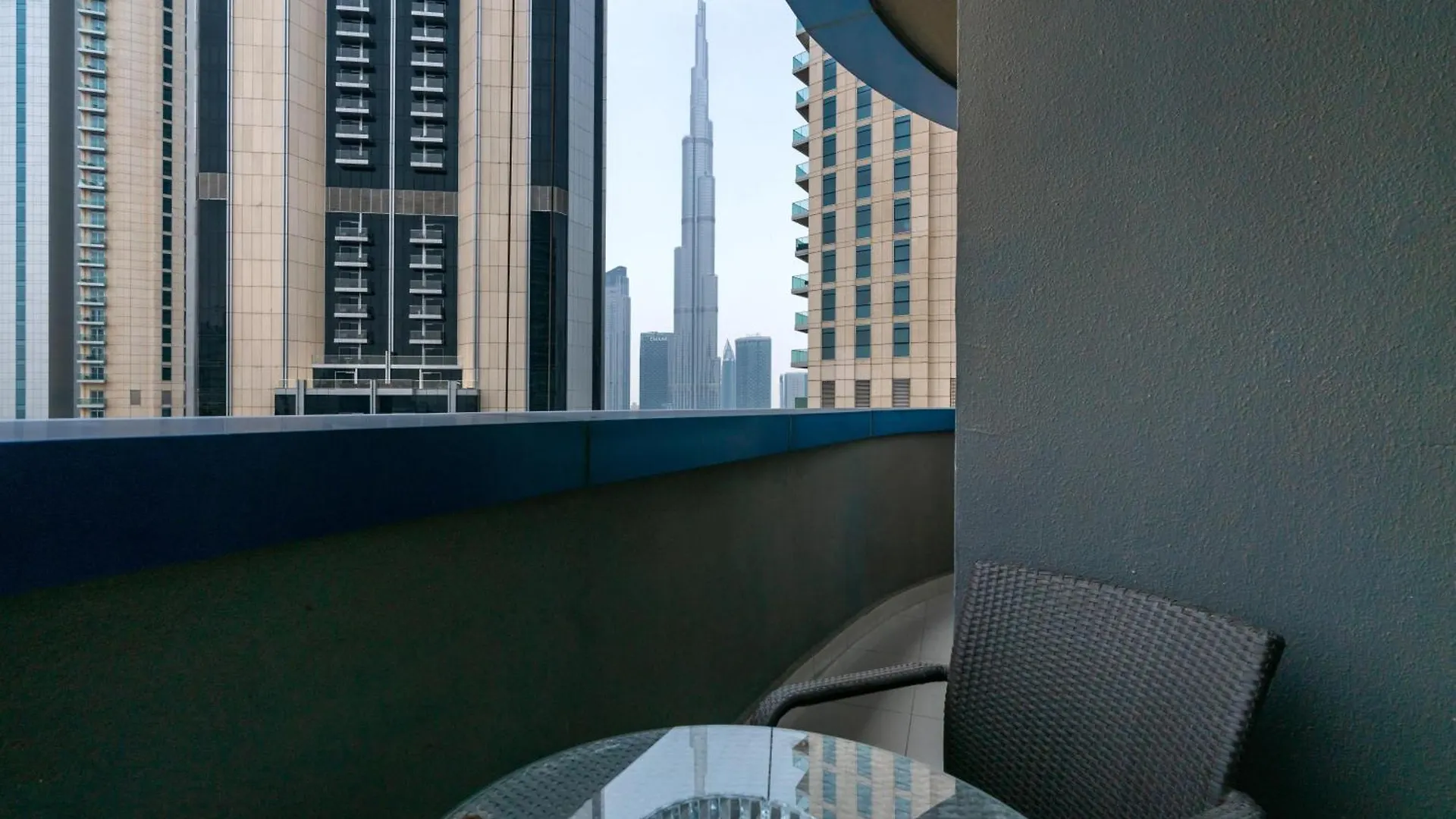Vacay Lettings - Damac Maison Signature Tower Apartment Dubai