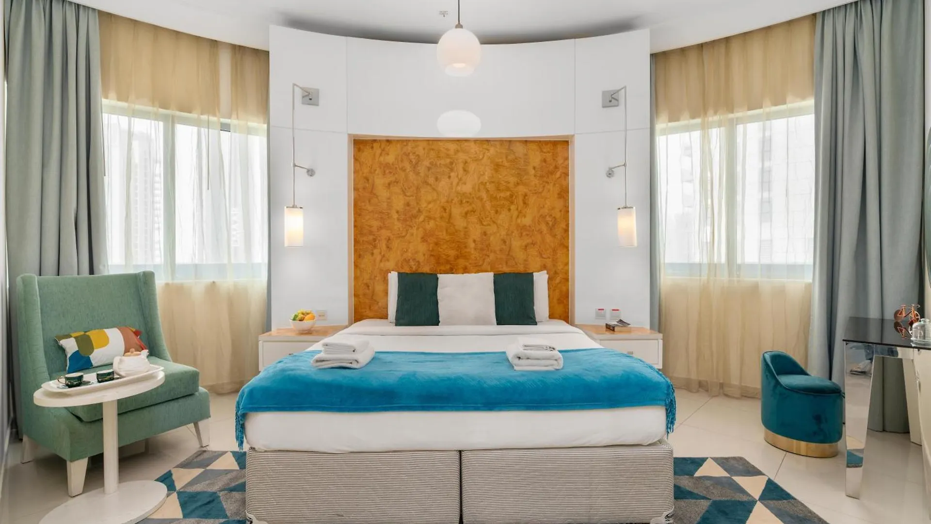 Vacay Lettings - Damac Maison Signature Tower Apartment Dubai